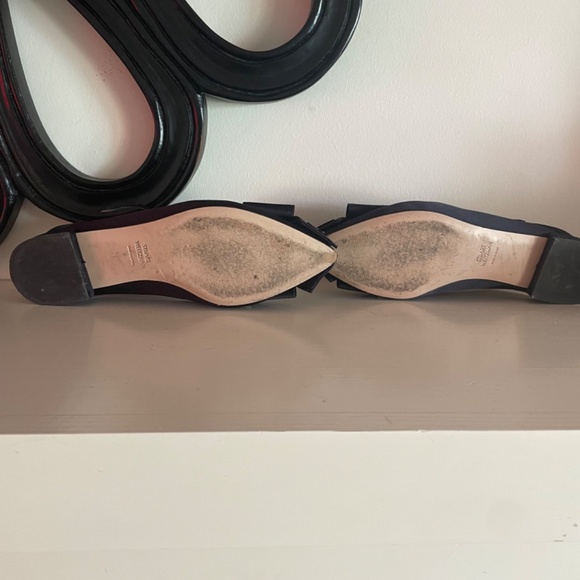 Stuart Weitzman Navy Satin Embellished t-strap flat mule 35.5 - Picture 8 of 12